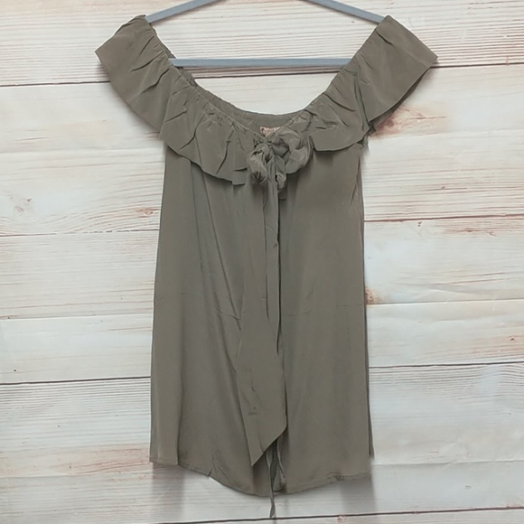 Esther's Archive  Ruffle Peasant Silk Blouse M - Picture 7 of 8